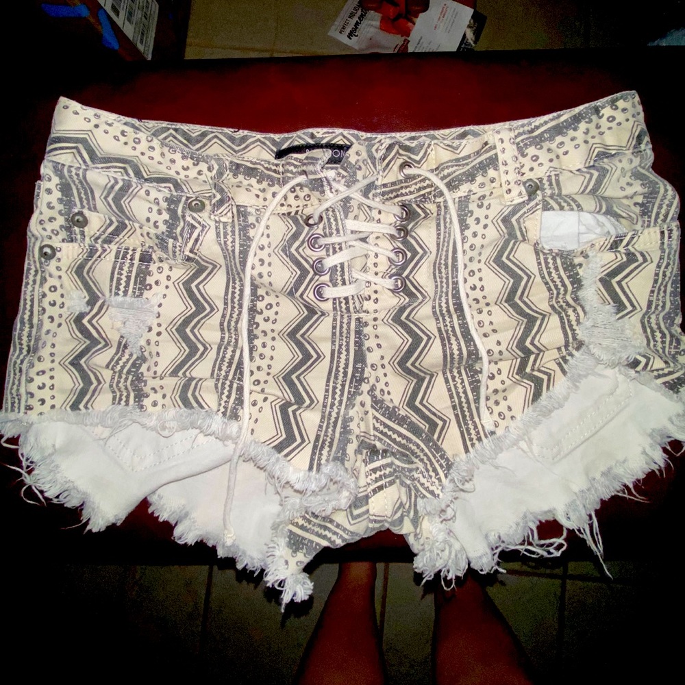 Billabong shorts.